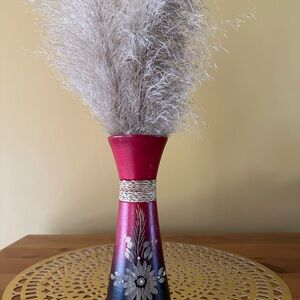 Elegant Red and Black Floral Vase